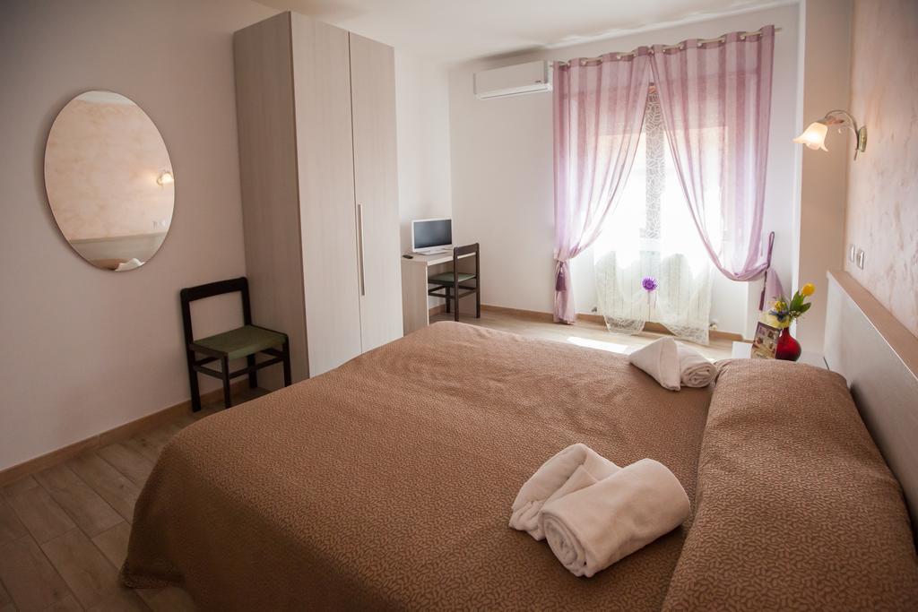 Apartamento Carillon Civitavecchia Exterior foto